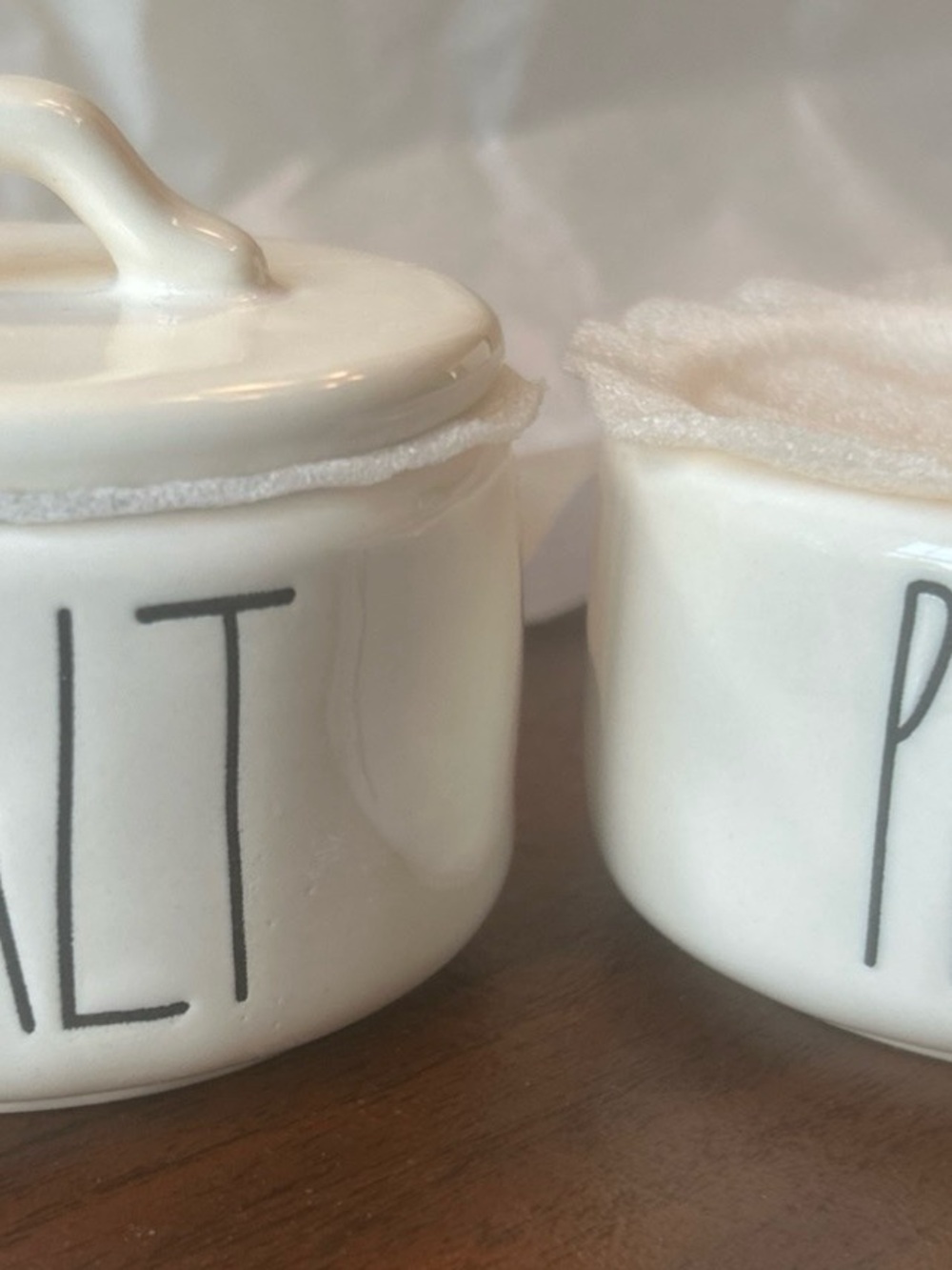 NEW Rae Dunn Artisan Collection Salt & Pepper Cellars w/Lid by Magenta Farmhouse - Picture 4 of 5